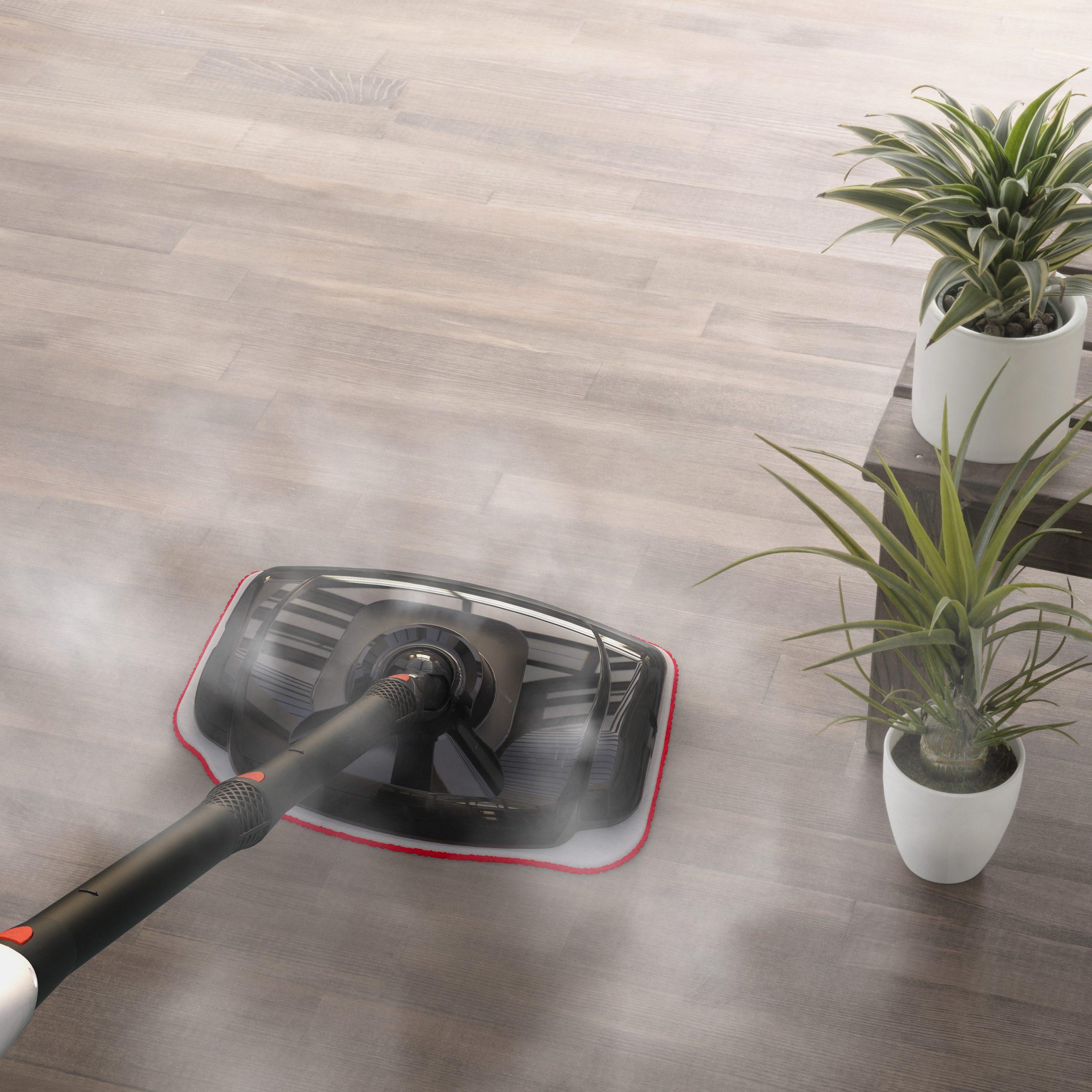 SI 380 Lifestyle In Use Floor Web scaled