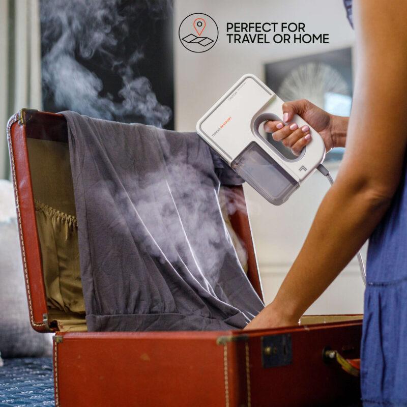 Sharper Image Thread Passport Handheld Travel Steamer